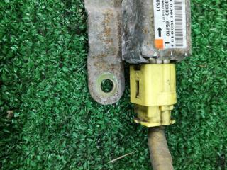 датчик удара Suzuki Grand Vitara 2 поколение 2007, 1.6 л., M16A, бензин, МКПП, синий, внедорожник 3 дв., полный привод, правый руль, 3893065J10