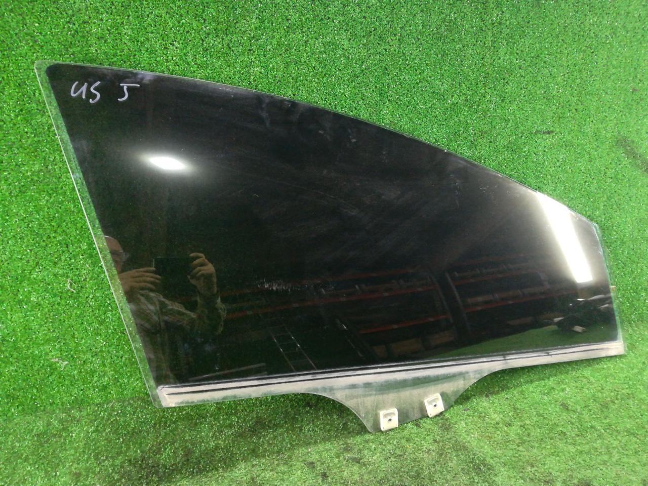 стекло двери передней правой Mazda CX-7 1 поколение 2008, 2.3 л., бензин - фото №1