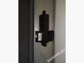 кнопка стеклоподъемника двери Mazda 2 1 поколение [рестайлинг] 2007, 1.3 л., ZJ-VE, бензин, АКПП, хетчбэк 5 дв.