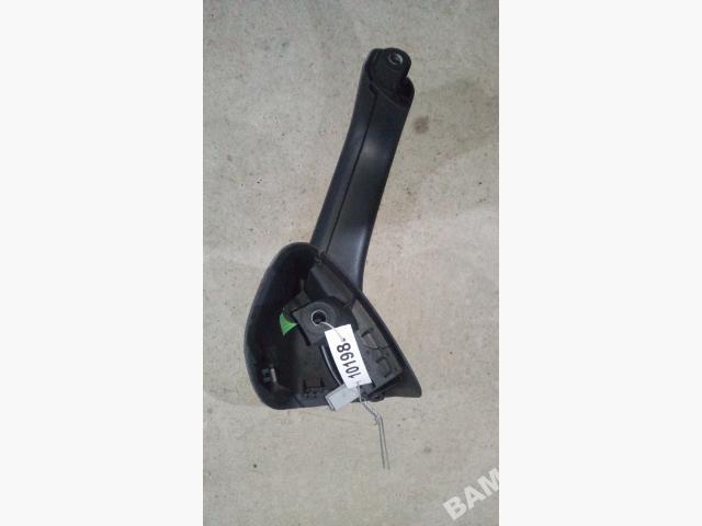 кнопка стеклоподъемника двери Volkswagen Golf 6 поколение 2011, 1.4 л., CAXA, бензин, АКПП, универсал - фото №1