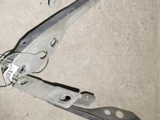 петля капота Volvo V50 1 поколение 2007, 2.4 л., B 5244 S5, бензин, АКПП, универсал