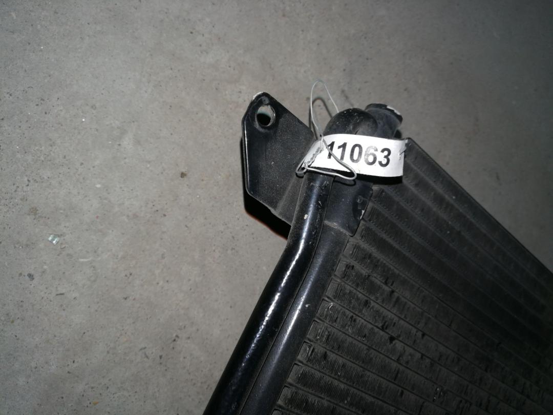 радиатор кондиционера Volkswagen Golf 4 поколение 2004, 2.0 л., AQY, бензин, АКПП, хетчбэк 5 дв. - фото №1