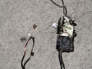 замок двери передней левой Mazda Premacy 1 поколение 2000, 1.9 л., бензин, АКПП, минивэн