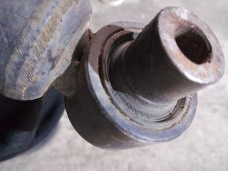 амортизатор задний левый Mazda MPV LW 2001, 2.5 л., GY-DE, бензин, АКПП, минивэн, LC6228700C