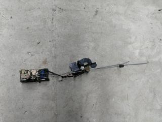 замок двери задней левой Mazda Premacy 1 поколение [рестайлинг] 2003, 2.0 л., бензин, АКПП, минивэн