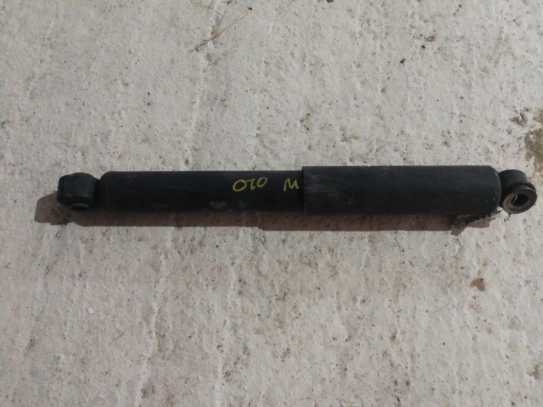 амортизатор задний левый Mitsubishi Outlander 3 поколение 2013, 2.0 л., 4J11, бензин, АКПП, серый, внедорожник 5 дв., передний привод, правый руль - фото №1