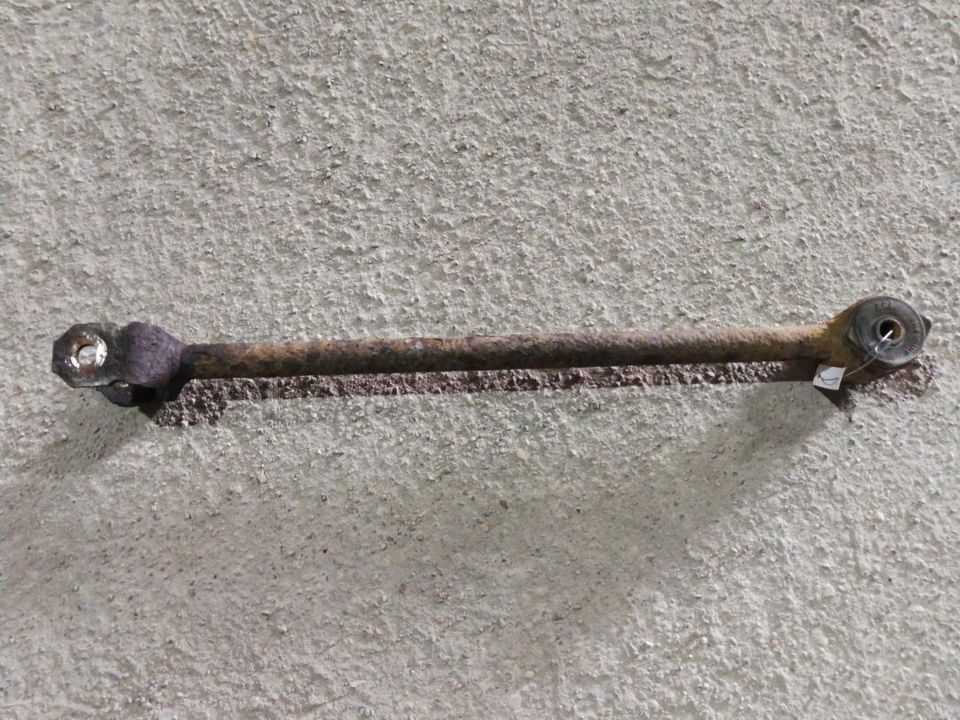 рычаг задний правый Toyota Camry Solara 2 поколение XV30 2005, 2.4 л., 2AZ-FE, бензин, АКПП, черный, купе - фото №1