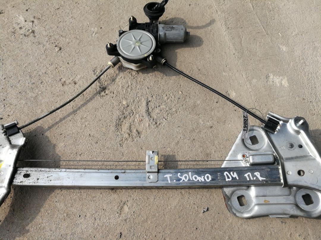 стеклоподъемник передний правый Toyota Camry Solara 2 поколение XV30 2005, 2.4 л., 2AZ-FE, бензин, АКПП, черный, купе, 262100-2501 - фото №1