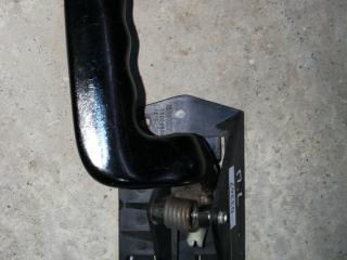 ручка внутренняя передняя левая GMC Yukon 2 поколение 2003, 6.0 л., бензин, АКПП, белый, внедорожник 5 дв.