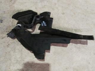 воздуховод (дефлектор) радиатора Mazda MPV LW 2002, 3.0 л., бензин, АКПП, голубой, минивэн, правый руль