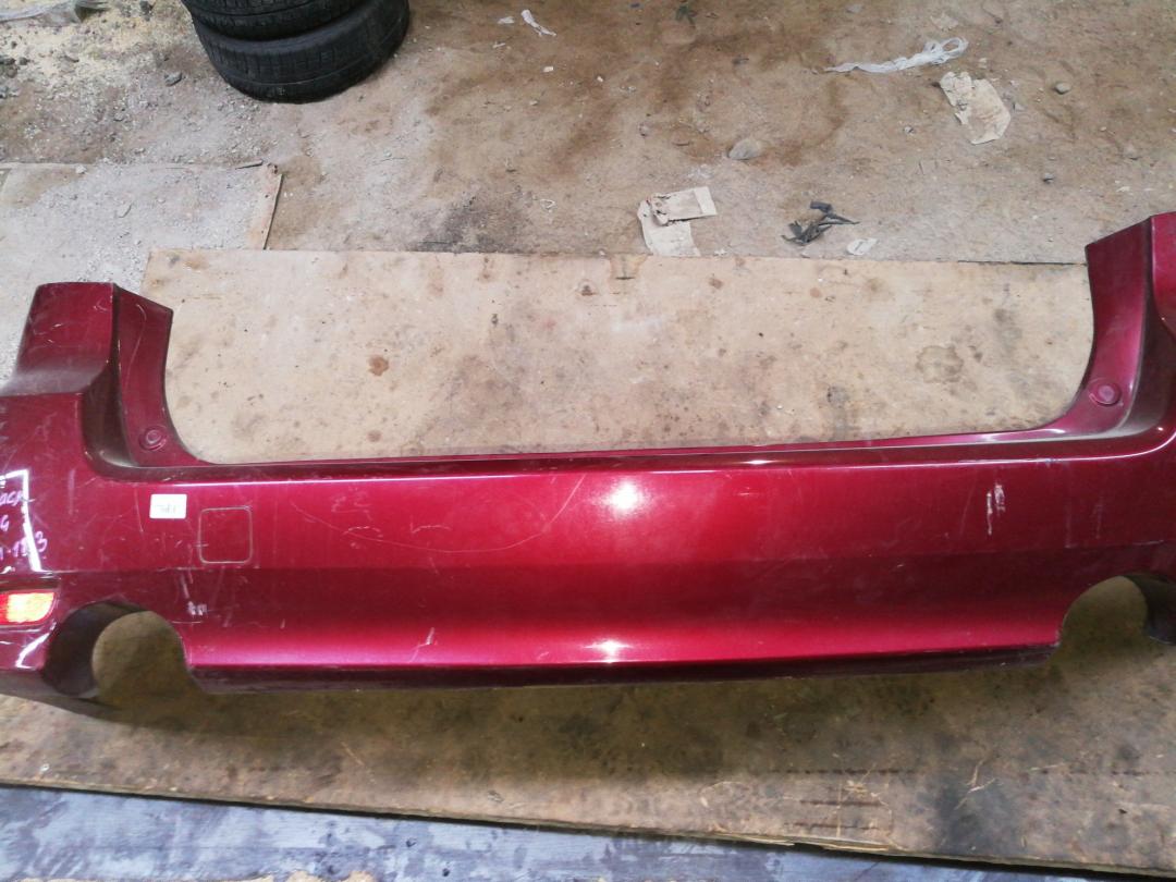 бампер задний Subaru Legacy 5 поколение 2013, 2.0 л., FA20, бензин, АКПП, красный, универсал, правый руль - фото №1