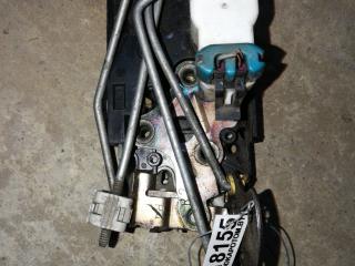 замок двери передней правой GMC Yukon 2 поколение 2003, 6.0 л., бензин, АКПП, белый, внедорожник 5 дв.