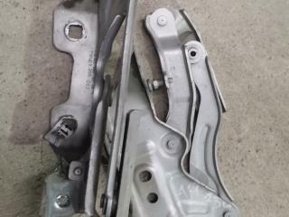 петля капота Mercedes-Benz A-Класс W169 2005, 2.0 л., бензин, АКПП, серебристый, хетчбэк 5 дв.