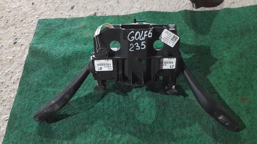 переключатель подрулевой (стрекоза) Volkswagen Golf 6 поколение 2011, 1.4 л., CAVD, бензин, АКПП, черный, универсал, правый руль - фото №1