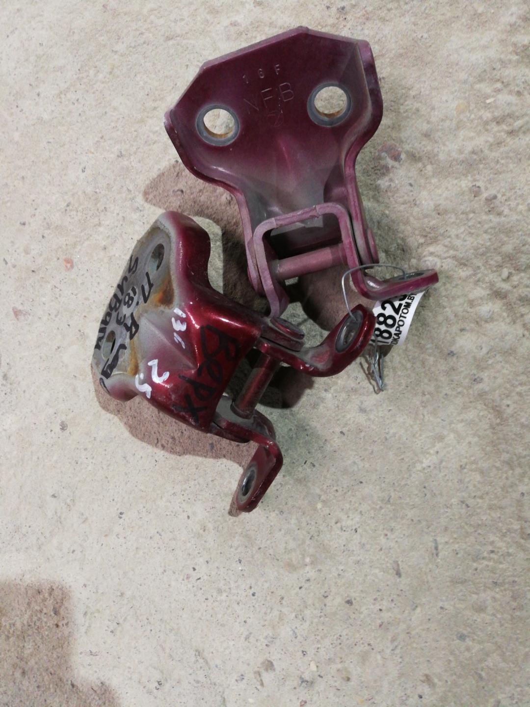 петля двери Subaru Legacy 5 поколение 2013, 2.5 л., EJ253, бензин, универсал - фото №1