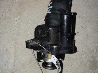 корпус термостата Mazda 6 GG 2002, 2.0 л., бензин, АКПП, белый, универсал