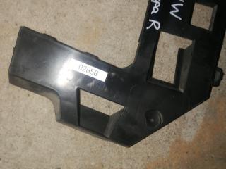 Крепление бампера переднего Volkswagen Golf 6 поколение 2010, 1.4 л., CAXA, бензин, АКПП, серебро, универсал, правый руль