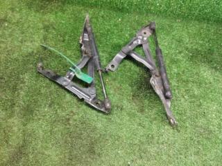 петля крышки багажника Mazda 3 BK 2004, седан