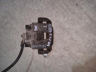 суппорт задний левый Jaguar XJ 2 поколение [2-й рестайлинг] 2003, 4.0 л., бензин, АКПП, черный, седан, правый руль