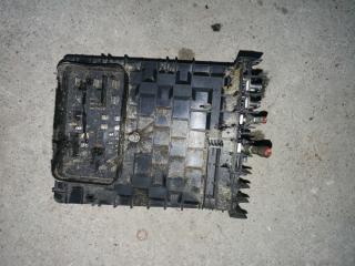 блок предохранителей Volkswagen Golf 5 поколение 2008, 1.4 л., BLG, бензин, АКПП, красный, универсал, правый руль