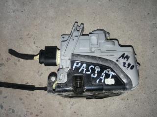 замок двери передней правой Volkswagen Passat B6 2008, 2.0 л., BWA, бензин, АКПП, черный, универсал, правый руль