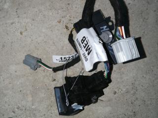 кнопка ручного тормоза (ручника) Ford Escape 3 поколение C520 [рестайлинг] 2017, 1.5 л., M9MA, бензин, АКПП, коричневый, внедорожник 5 дв., правый руль