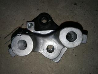 кронштейн двигателя Mazda CX-5 1 поколение 2015, 2.0 л., бензин, АКПП, серебристый, внедорожник 5 дв., передний привод, правый руль