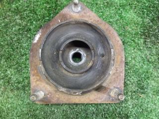 опора амортизатора верхняя (чашка) Mazda 323 5 поколение 1996, 2.0 л., бензин