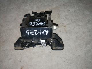 подушка крепления двигателя Mitsubishi Lancer 10 поколение [рестайлинг] 2011, 2.0 л., 4B11, бензин, МКПП, серебристый, седан, правый руль