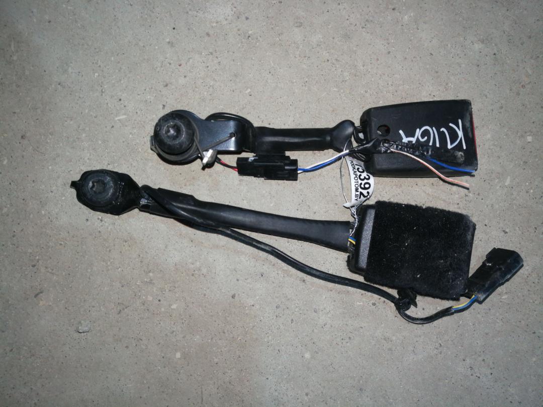 замок ремня безопасности Ford Kuga 2 поколение 2015, 2.0 л., T8MB, дизель, АКПП, черный, внедорожник 5 дв., правый руль - фото №1