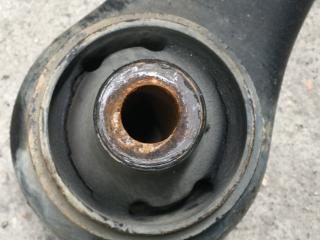 рычаг передний правый Mazda Tribute 1 поколение 2002, 2.0 л., бензин, АКПП, внедорожник 5 дв., правый руль