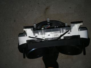 щиток приборов (приборная панель) Mazda 3 BL 2010, 1.6 л., бензин, АКПП, белый, седан, правый руль