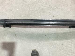 усилитель бампера переднего Volkswagen Golf 6 поколение 2011, 1.4 л., CAVD, бензин, АКПП, черный, универсал, правый руль