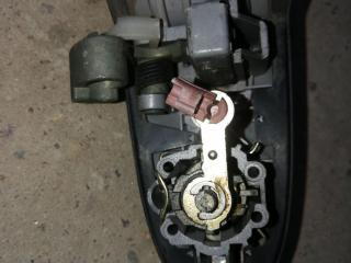 ручка наружная Mazda MPV LW 2001, 2.0 л., бензин, минивэн