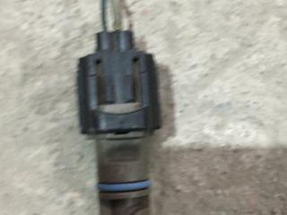 датчик температуры во впускном коллекторе Ford Escape 3 поколение C520 2015, 1.5 л., бензин, АКПП, белый, внедорожник 5 дв., правый руль