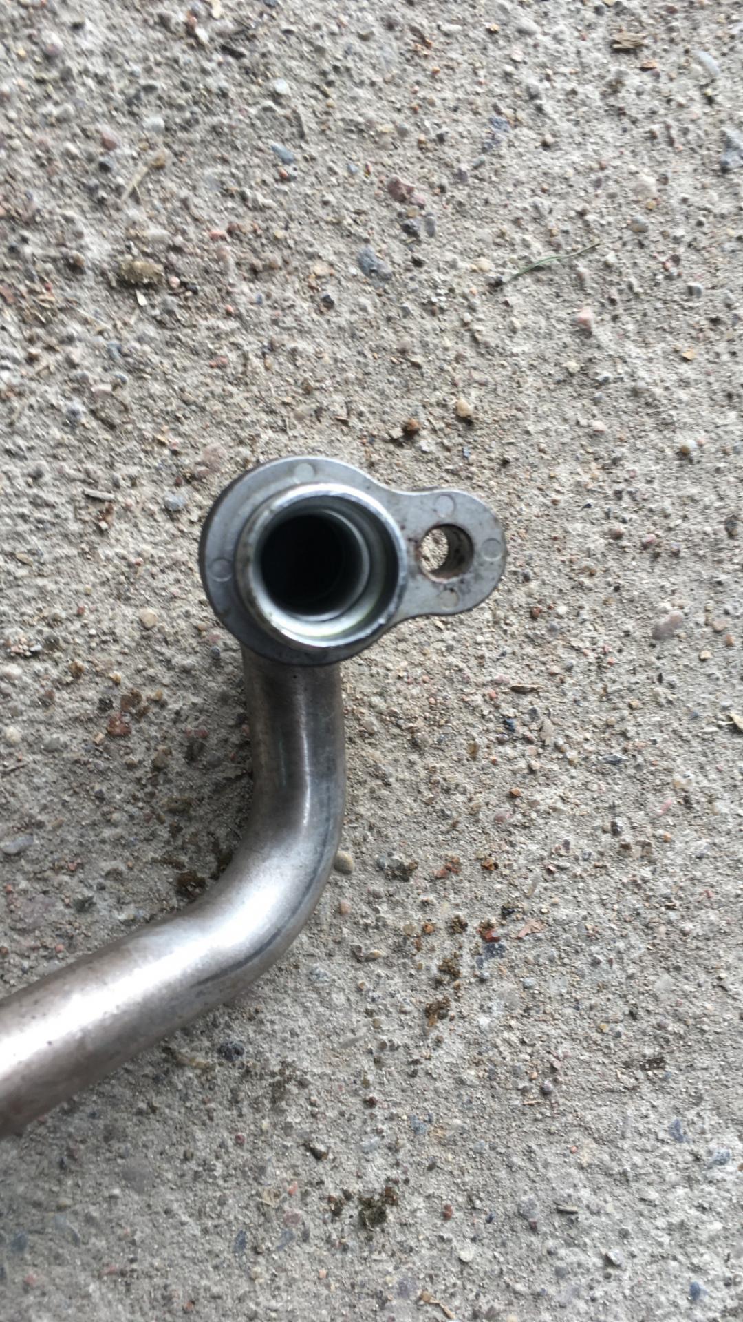 трубка кондиционера Subaru Forester 3 поколение (SH) 2009, 2.5 л., EJ253, бензин, АКПП, синий, внедорожник 5 дв., правый руль - фото №1