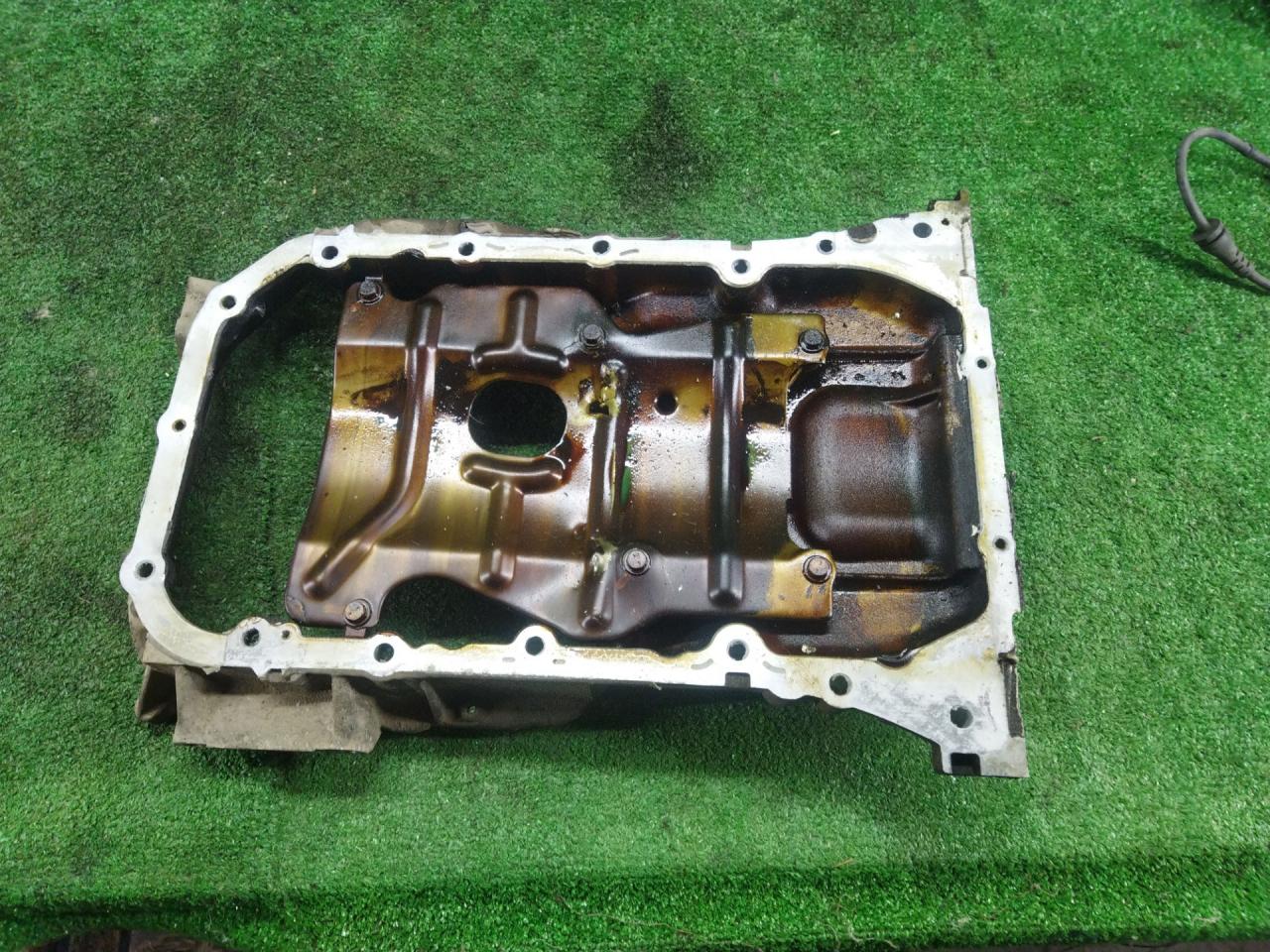 масляный поддон Lexus RX 2 поколение 2005, 3.3 л., 3MZ-FE, бензин, АКПП, синий, внедорожник 5 дв., полный привод, правый руль - фото №1