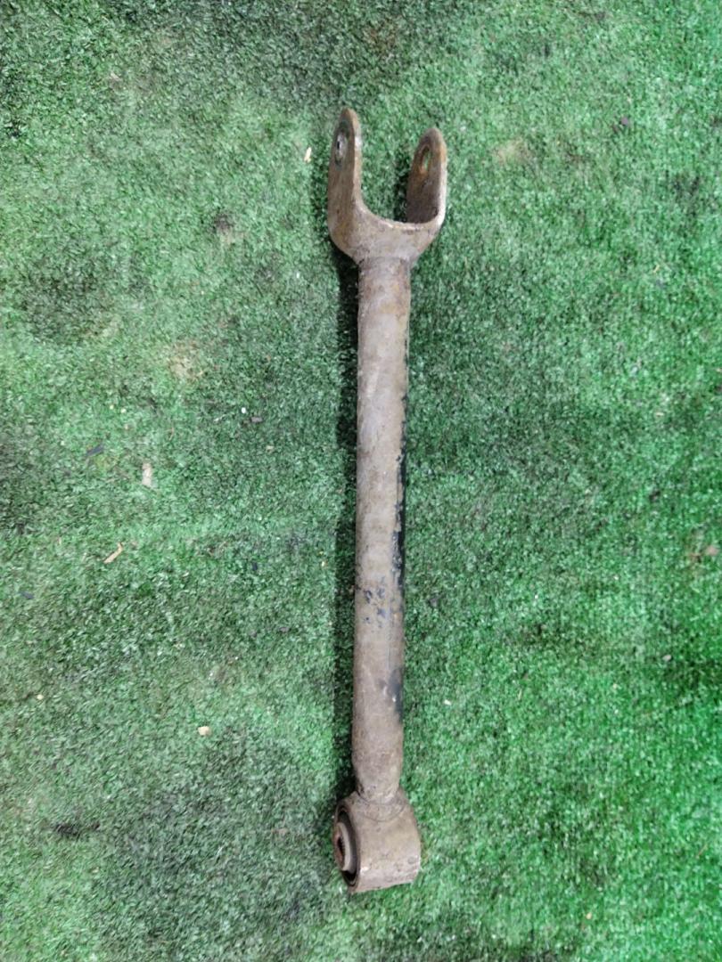 рычаг задний левый Lexus GS 3 поколение 2006, 3.5 л., 2GR-FSE, бензин, АКПП, синий, седан, задний привод, правый руль - фото №1