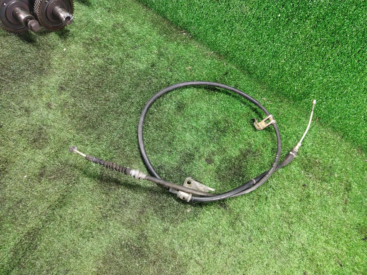 трос ручника Mazda 323 6 поколение 2000 - фото №1