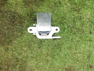 реле стеклоочистителей Pontiac Vibe 1 поколение [рестайлинг] 2006, 1.8 л., 1ZZ-FE, бензин, АКПП, синий, лифтбэк, передний привод, 85940-12130