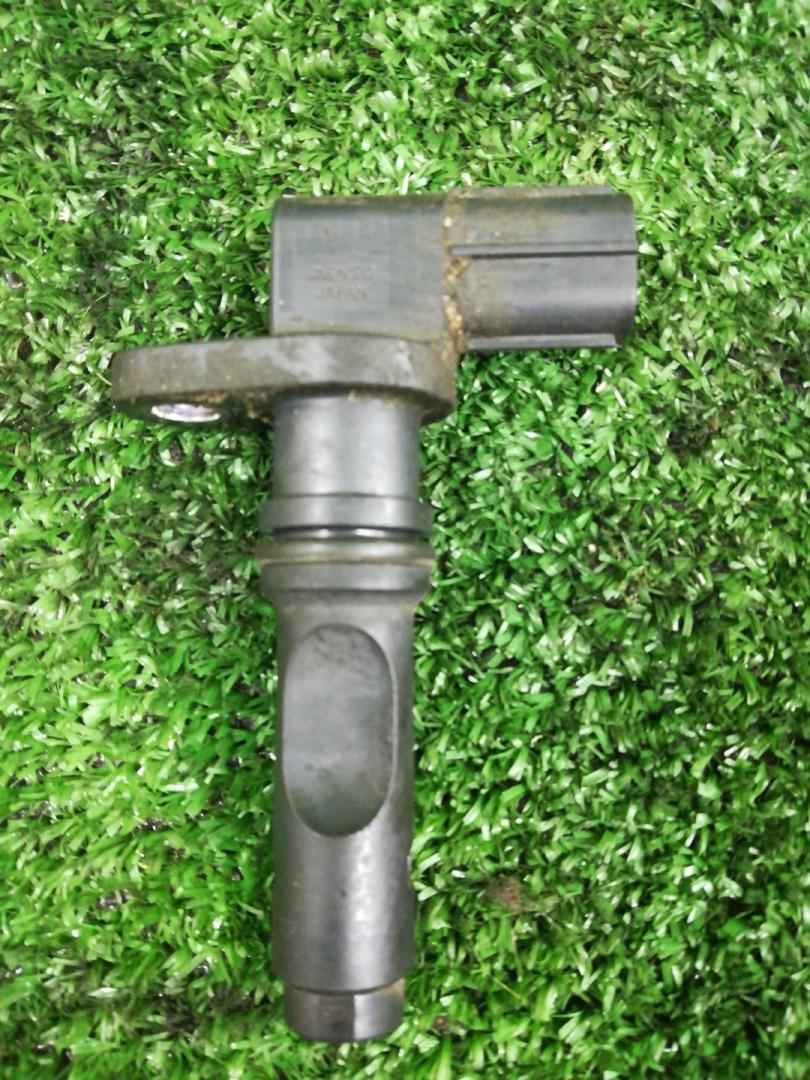 датчик коленвала Lexus LS 4 поколение 2008, 4.6 л., гибрид, АКПП, полный привод - фото №1