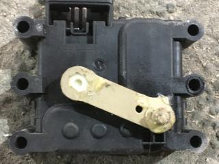 моторчик заслонки печки Mazda 6 GG 2004