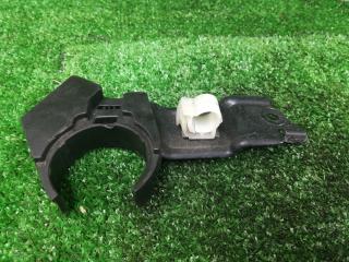 кронштейн (крепление) Mazda 3 3 поколение 2015, 2.5 л., PY-VPS, бензин, АКПП, серый, седан, передний привод, правый руль