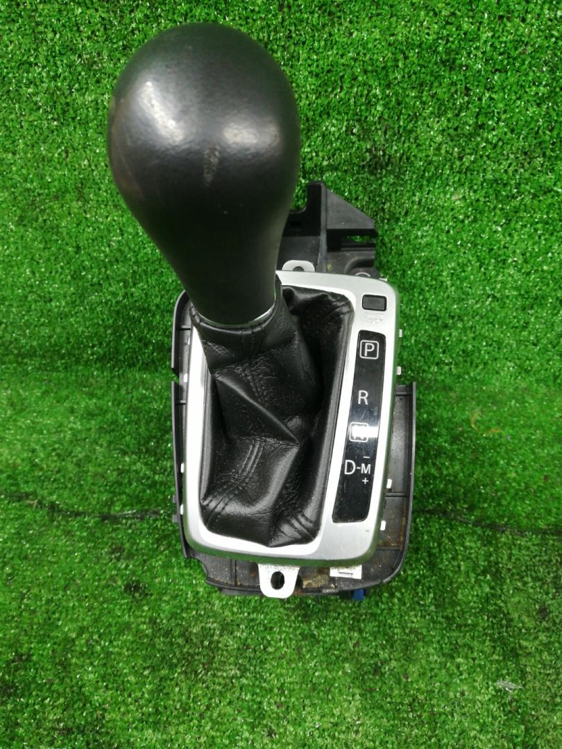 кулиса Suzuki Kizashi 1 поколение RE91S 2012, 2.4 л., J24B, бензин, АКПП, rhfcysq, седан, передний привод, правый руль, 75C644-RHD - фото №1