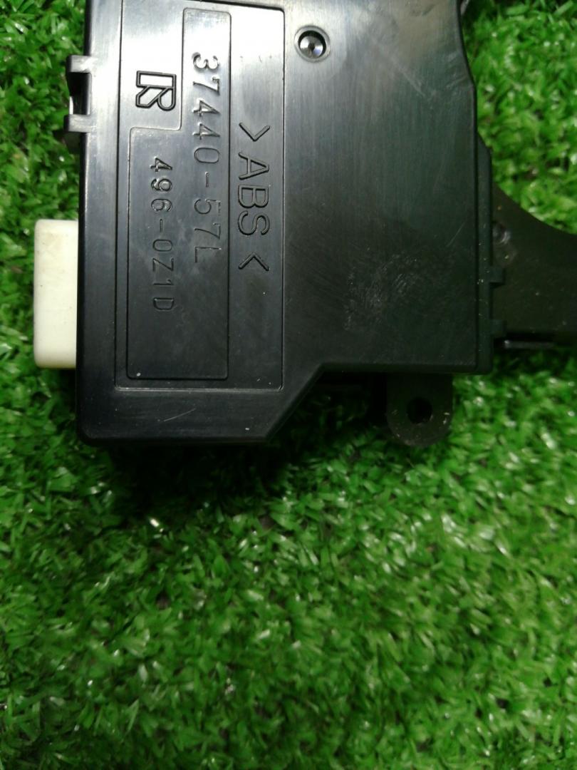 датчик угла поворота руля Suzuki Kizashi 1 поколение RE91S 2012, 2.4 л., J24B, бензин, АКПП, rhfcysq, седан, передний привод, правый руль, 37440-57L - фото №1