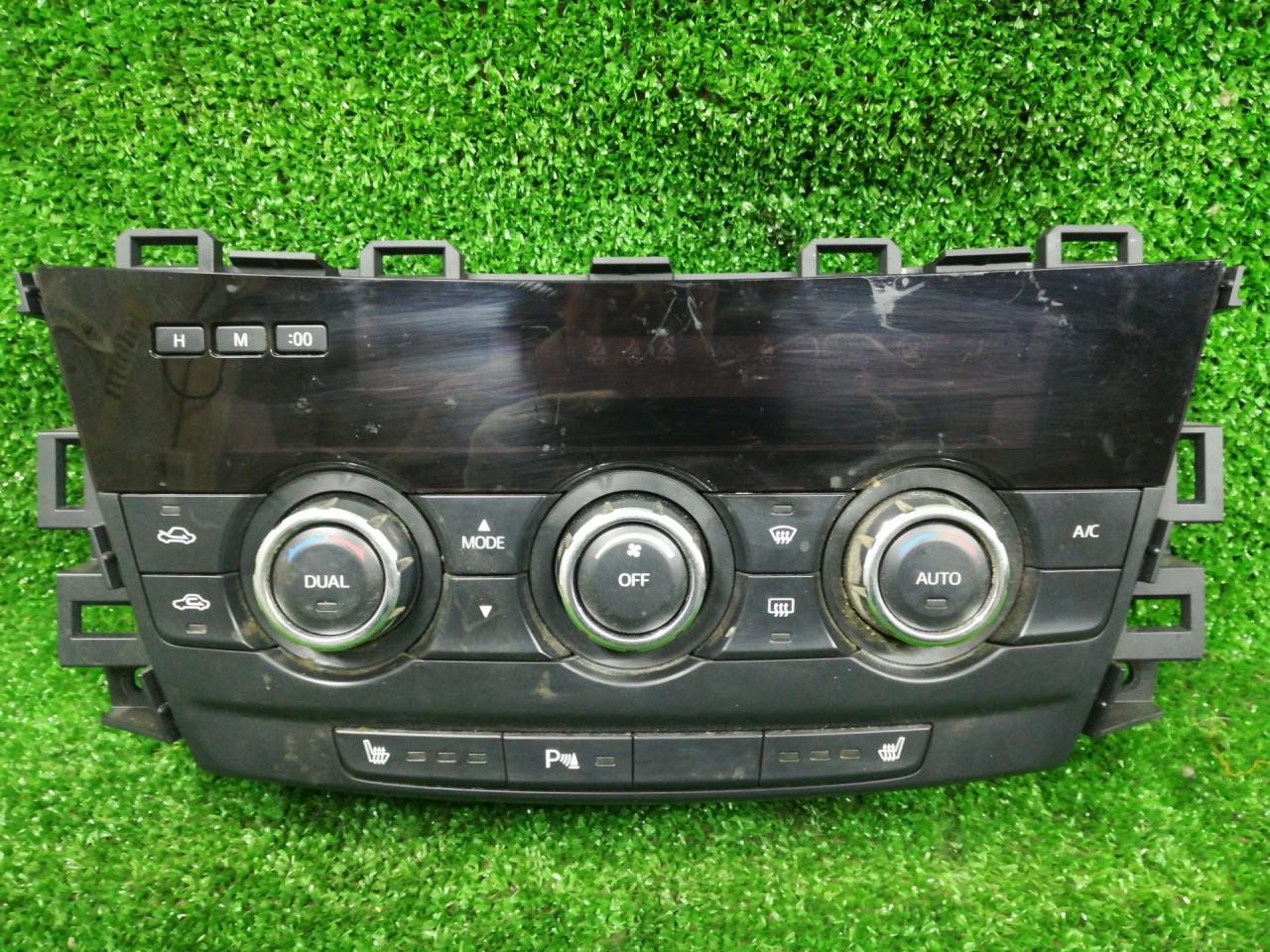 блок управления печки / климат-контроля Mazda 6 GJ 2013, 2.2 л., дизель, АКПП, серый, универсал, передний привод, правый руль, 6GP761190D, K40003G22A0003 - фото №1