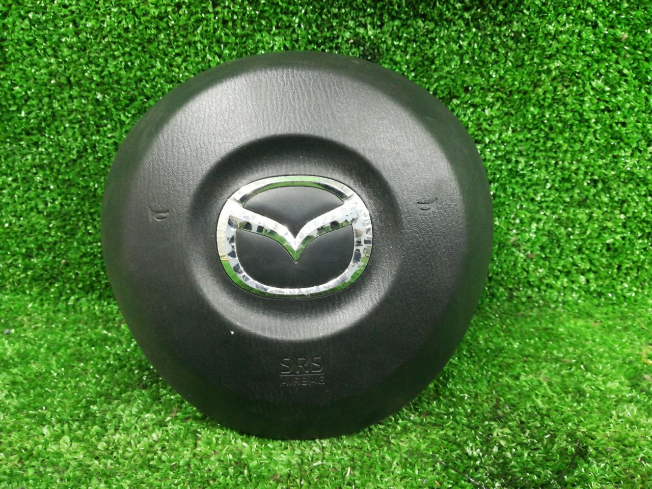 подушка безопасности водителя Mazda 3 3 поколение 2015, 2.5 л., PY-VPS, бензин, АКПП, серый, седан, передний привод, правый руль - фото №1