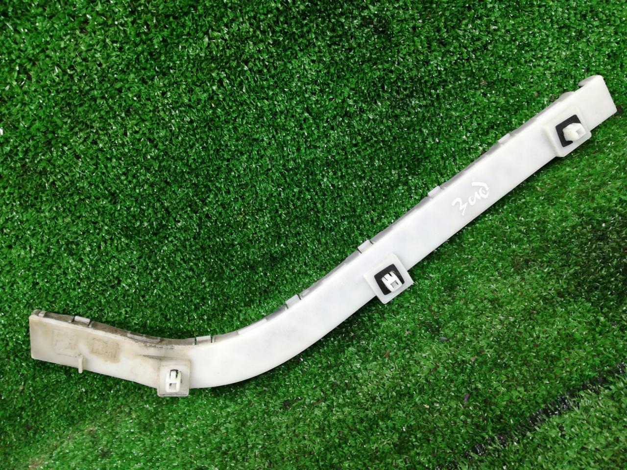 Крепление бампера переднего Mitsubishi Lancer 10 поколение 2009, 2.0 л., бензин, АКПП, 6410C544-3H41 - фото №1