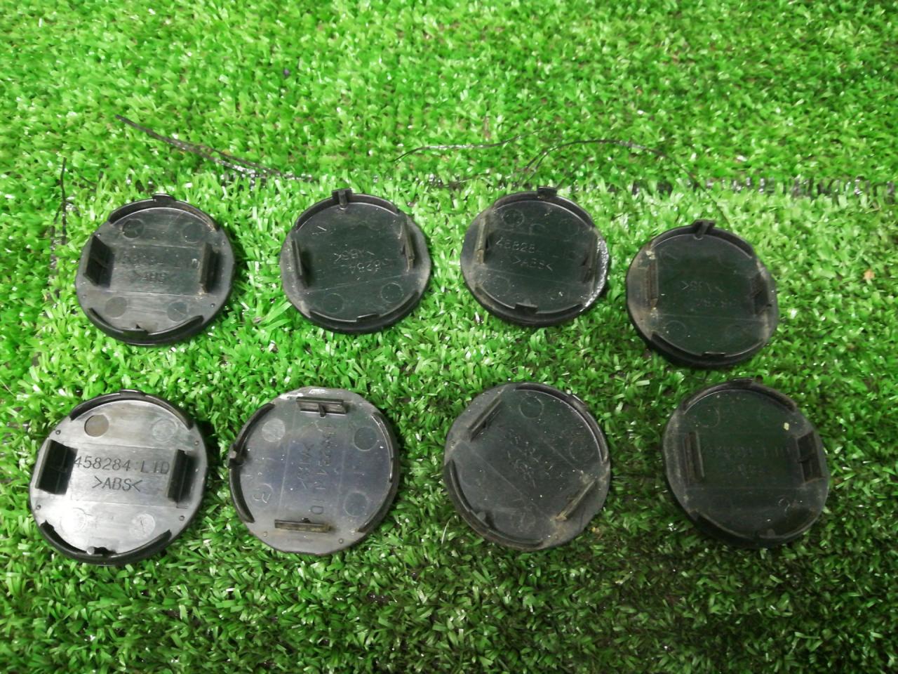 крышка (заглушка) рейлинга Suzuki Grand Vitara 2 поколение 2007, 1.6 л., M16A, бензин, МКПП, синий, внедорожник 3 дв., полный привод, правый руль, 458284LID - фото №1