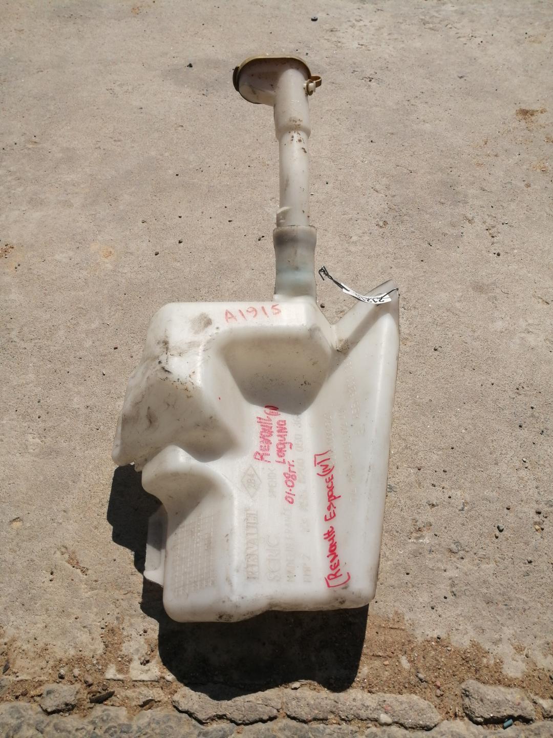 бачок омывателя Renault Laguna 2 поколение 2005 - фото №1